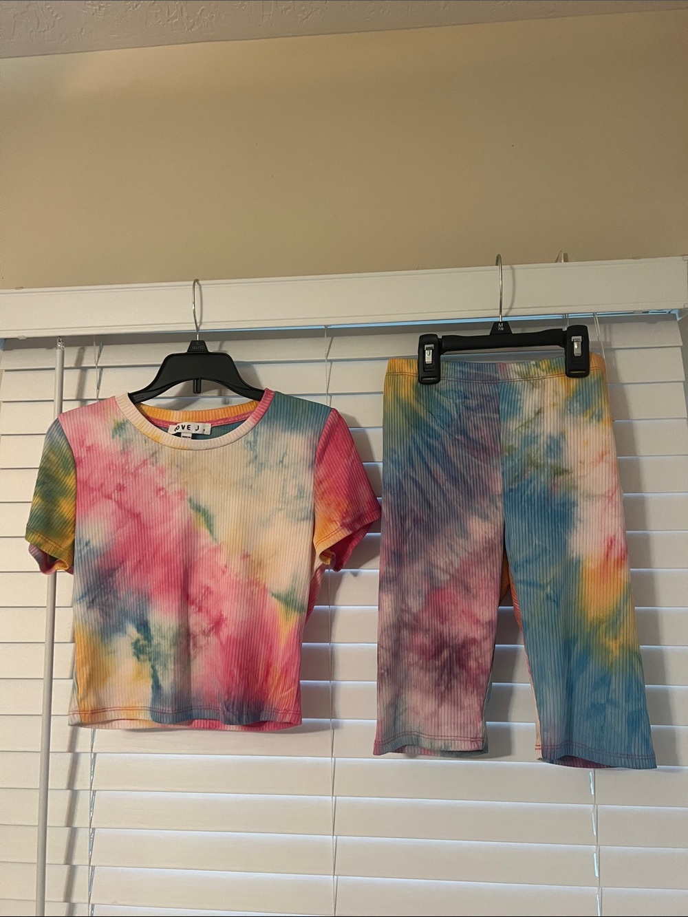 love J Pastel Tie-Dye Ribbed Top and Shorts Set Size S